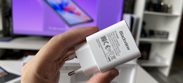 Blackview Tab 11 WiFi: Baterie pentru filme și seriale, cu ore multe de playback video