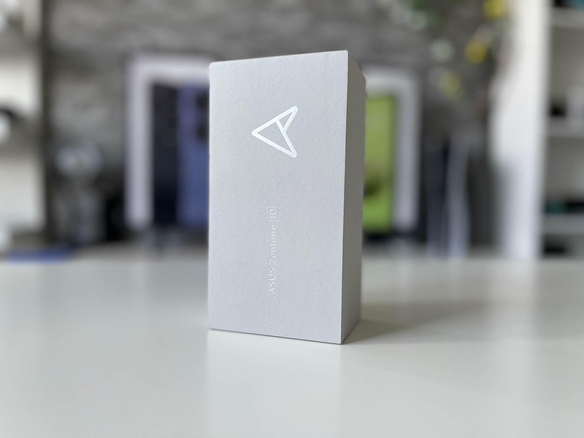 ASUS Zenfone 10 - Unboxing: ASUS-Zenfone-10_001.jpg