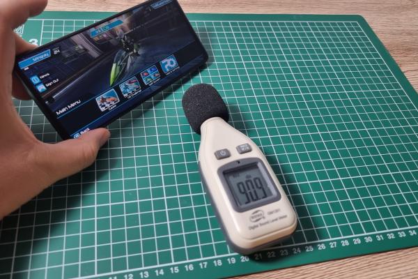 TCL 50 NXTPAPER 5G - Putere volum
