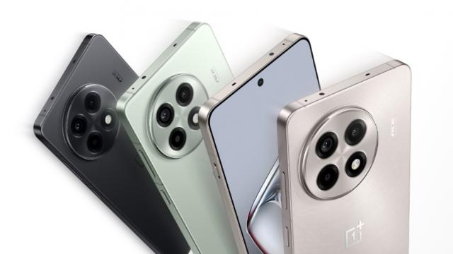 <b>Preț și disponibilitate OnePlus 13R în România</b>OnePlus 13R este așteptat să debuteze oficial pe data de 7 ianuarie 2025 în Europa, dar grație unei listări timpurii de pe plan local aflăm de pe acum prețul de vânzare în țara noastră. Ne convingem și cum stăm la capitolul dotări