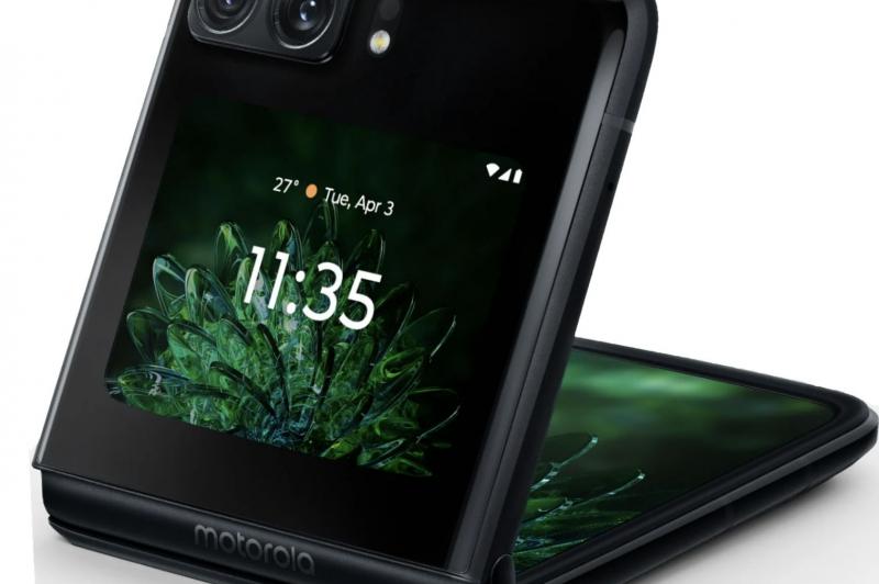 Motorola RAZR 22: image1.jpg