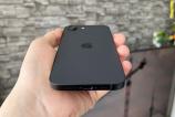 iPhone-16e-Design_008.jpg