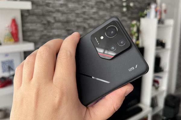 ASUS ROG Phone 9 Pro: Cameră cu gimbal, stabilizare impecabilă, dar atenție la low light