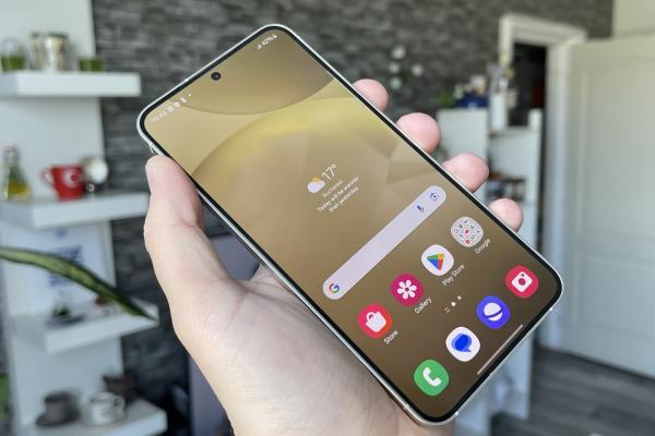 Samsung aduce One UI 7 (Beta 5) pentru Galaxy S24; Actualizarea stabilă sosește curând