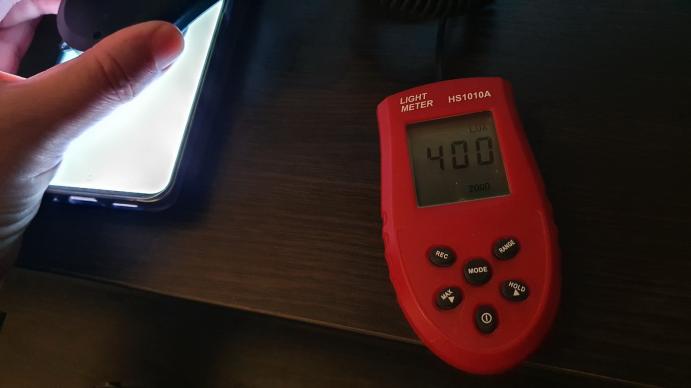 Luminozitate display Samsung Galaxy S20 Ultra 5G și display-ul văzut la microscop: Samsung-Galaxy-S20-Ultra_054.jpg