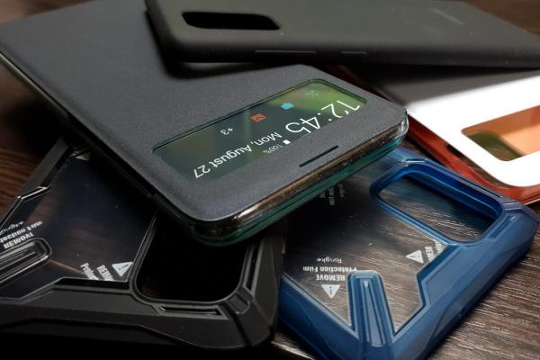 Prezentare huse Samsung Galaxy A71 + GIVEAWAY: huse originale Samsung flip, Silicone Cover, huse ultra-rezistente