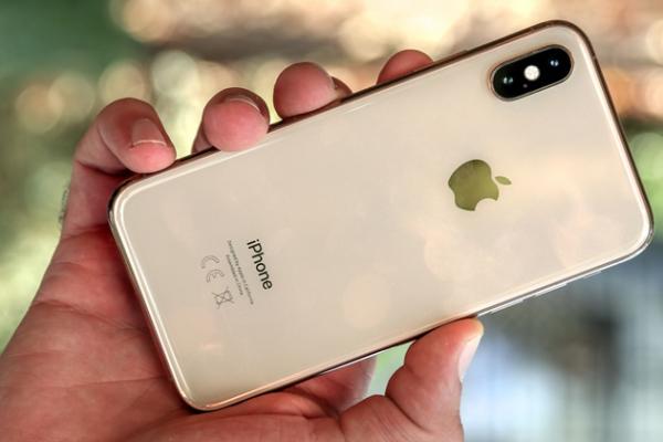 Mini Turul Magazinelor #125: Cel mai ieftin iPhone XS e şi dual SIM, ZenFone 6 resigilat la preţ bun + Black Shark la ofertă