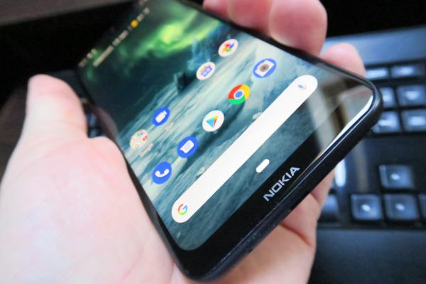 Nokia 7.2: OS, UI, aplicaţii stock, cu Android Pie la început şi ulterior Android 10