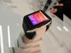 MWC 2014: Samsung Gear 2 Neo hands on preview - iată noul ceas Samsung cu funcție de telecomandă TV (Video)