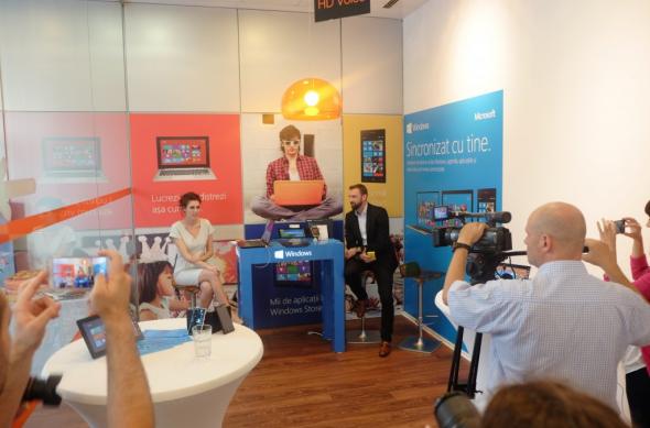 Detalii privind parteneriatul dintre Microsoft și Orange (video): dscf9184jpg.jpg