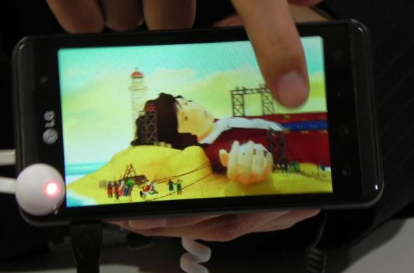 Aventurile unui &ldquo;Mobilissimoâ€ În ziua 1 a MWC: Conferința LG, Xperia Play, tableta Samsung și... omul cu arma!: dscn3263jpg.jpg