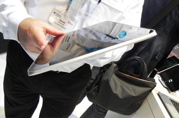 HP ElitePad 1000 hands on preview: o tabletă pentru utilizatorul profesionist (Retro MWC 2014 - Video): dscn5008jpg.jpg