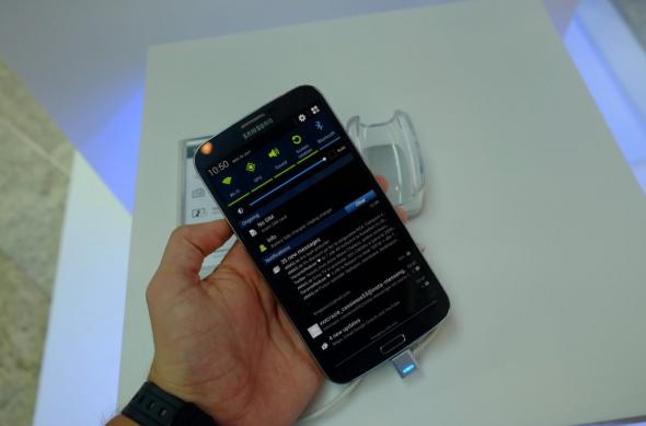 Samsung GALAXY Mega 6.3 În oferta Vodafone (Video): samsung_galaxy_mega_63_18jpg.jpg