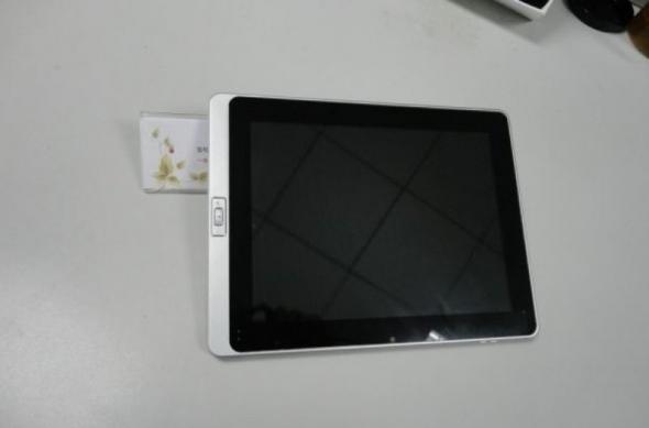 Malata Zpad T8, tableta Made În China sub stindard românesc: Evolio Neura: 319.jpg