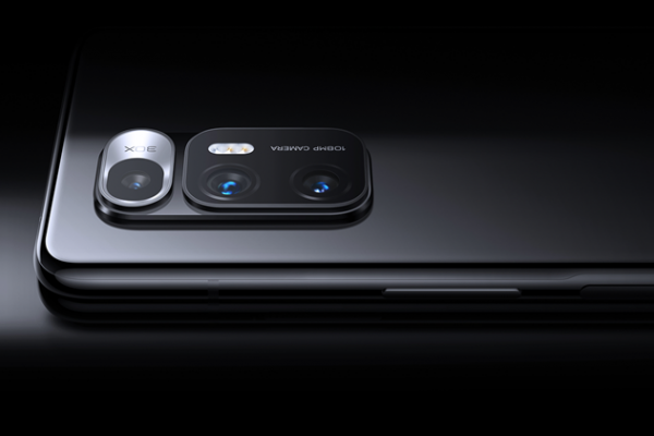 Apar indicii cu privire la un potențial debut global pentru smartphone-ul pliabil Xiaomi Mi Mix Fold; Iată ce am descoperit