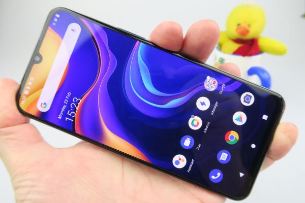 Vivo Y70 - Galerie foto Mobilissimo.ro