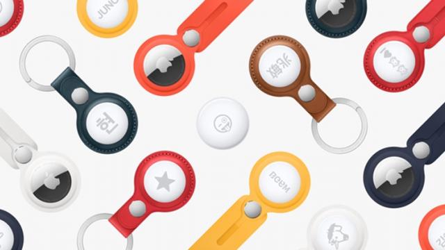<b>Apple AirTag este oficial! Dispozitivul de urmărire care îți poate găsi obiectele pierdute prin Find My</b>Apple a organizat astăzi primul său eveniment din acest an și a dezvăluit o mulțime de noi dispozitive. Printre iPad-urile cu procesor M1, noile iMac-uri colorate și noul Apple TV 4K s-a strecurat și un dispozitiv mic, dar așteptat de fanii din întreaga