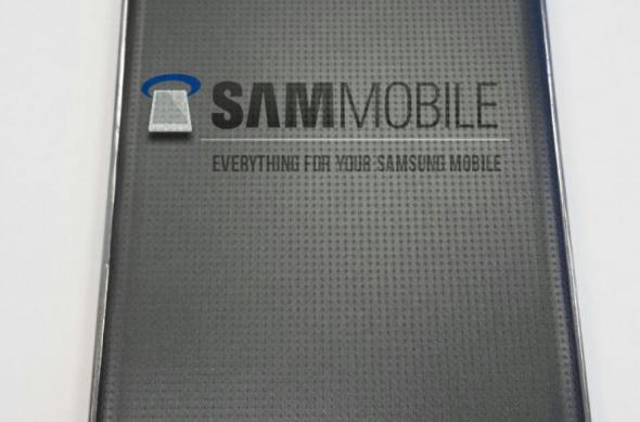 Primul Samsung metalic apare Într-o serie de fotografii live; se numește Galaxy Alpha (SM-G850) și ne Încântă cu dotări high-end: galaxy_alpha_7.jpg