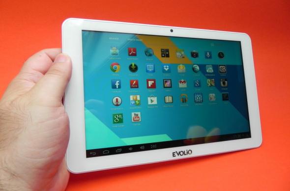Review Evolio Quadra: design atractiv, ecran deloc rău și per total o tabletă quad core de calitate (Video): evolio_quadra_review_mobilissimo_ro_03jpg.jpg