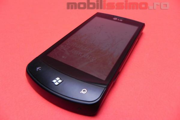 Recenzie LG Optimus 7 - LG Optimus 7, debutul lui Windows Phone 7 În România și pe masa de teste Mobilissimo (Video)