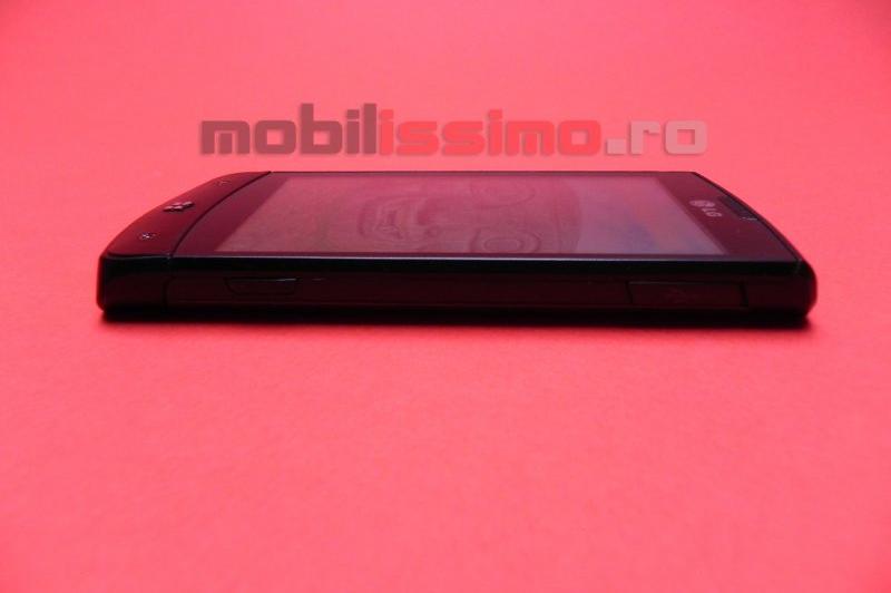 Recenzie LG Optimus 7 - LG Optimus 7, debutul lui Windows Phone 7 În România și pe masa de teste Mobilissimo (Video): lg_optimus_7_mobilissimo_28.jpg