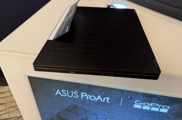 ASUS ProArt GoPro Edition (PX13) - Fotografii hands-on: ProArt_ (11).jpg