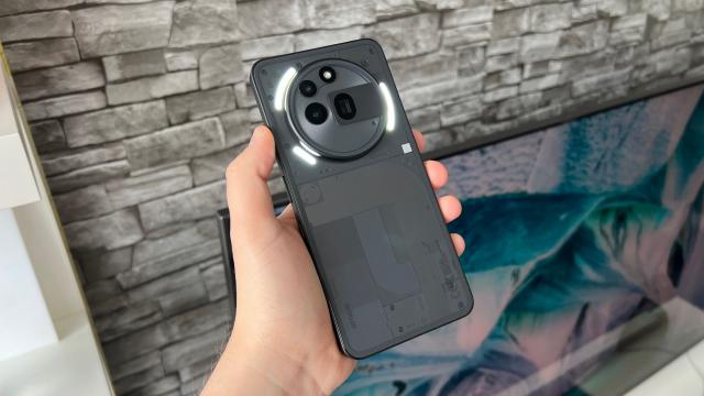 <b>Nothing Phone (4a) și Phone (4a) Pro au dotările publicate; Aflăm și cât vor costa</b>Nothing și-a pus evenimentul de primăvară fix la o zi distanță după cel Apple și pe deasupra a și trollat compania din Cupertino mâzgâlind invitația americană cu propria dată de lansare. Noutățile vor fi aici telefoanele Nothing