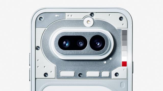 <b>Nothing Phone (4a) prezentat în imagini oficiale! Continuă trendul transparent și avem și Glyph</b>Pe data de 5 martie, la o zi distanță de evenimentul Apple, Nothing plănuiește să lanseze noile telefoane Phone (4a) și Phone (4a) Pro, acestea fiind singurele modele mai bine dotate pe care le vom vedea în acest an, pentru că 