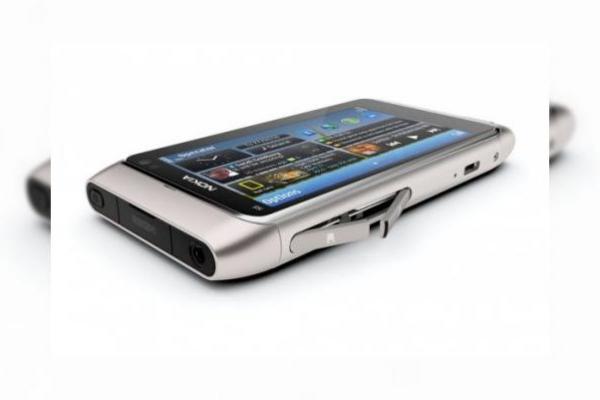 Sa ne delectam cu Nokia N8 - noi imagini oficiale!