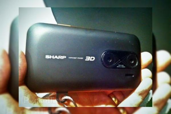 IFA 2010: Sharp prezinta un cameraphone capabil de captura 3D