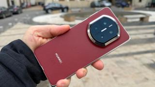 Huawei surprinde piața globală a smartphone-urilor cu o creștere de 23%, în timp ce rivalii pierd teren