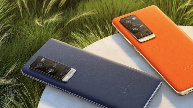 <b>Vivo X60 va inaugura tehnologia Pixel Shift şi vine cu Virtual RAM la bord; Ce ne rezervă telefonul în versiunea globală?</b>Vivo pregăteşte o nouă variantă a seriei X60, care se vinde deja în China. Se pare că modelele care vor debuta global ar avea ceva în plus: tehnologie Pixel Shift şi Virtual RAM. Vivo X60, X60 Pro şi X60 Pro+ sunt deja oficiale în China