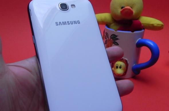 Review Samsung Galaxy Note II - cel mai bun device Android de pe piață, pentru cei cu mâini mari și dare de mână (Video): 32_samsung_galaxy_note_ii_review_mobilissimo_ro.jpg