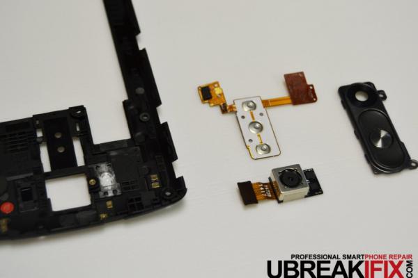 LG G3 disecat imediat după lansare, se dovedește a fi ușor de reparat