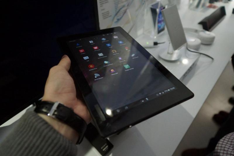 Eveniment de lansare În România pentru Sony Xperia Tablet Z: galerie foto și primele impresii: sony_xperia_z_in_romania_21jpg.jpg