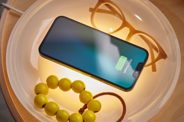 VÄSTMÄRKE wireless charger with lighting