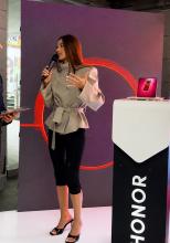 HONOR Magic V6 lansat în România la Art Safari, în cadrul unui eveniment plin de instalaţii de artă; A sosit şi HONOR Watch 6!