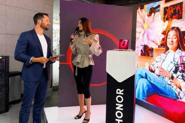 HONOR Magic V6 lansat în România la Art Safari, în cadrul unui eveniment plin de instalaţii de artă; A sosit şi HONOR Watch 6!