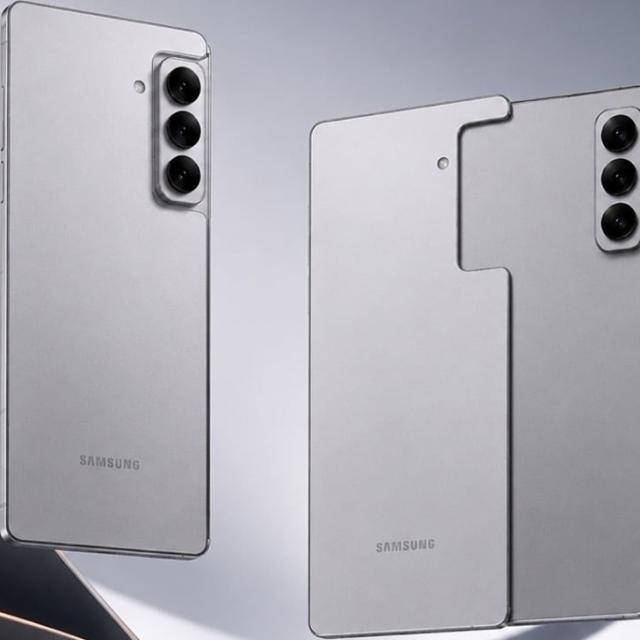 Samsung ar putea lansa primul telefon rulabil înaintea lui Galaxy Z TriFold 2
