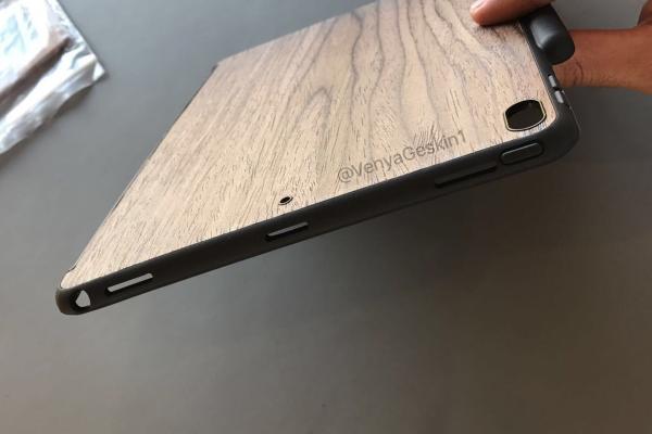 Fotografii și randări carcase iPad Pro 10.5 și iPad Pro 12.9