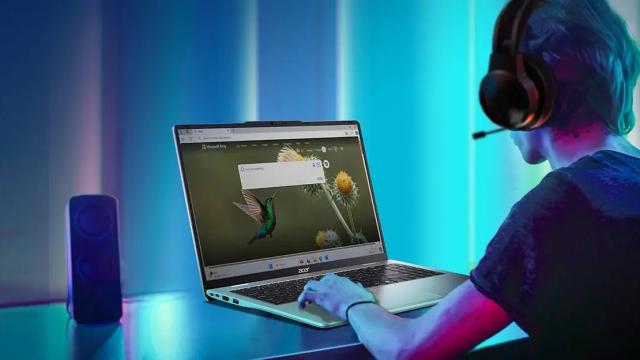 <b>Acer Aspire Lite 15, cu procesor Intel Core i7, este acum la ofertă de Black Friday! Laptop accesibil și performant pentru birou sau facultate</b>Dacă ai nevoie de un laptop fiabil pentru birou, școală sau activități zilnice, Acer Aspire Lite 15 (AL15-72P-71X1) este o alegere excelentă. Modelul este disponibil în oferta de Black Friday la eMAG la prețul de 2.399 lei, redus de la 3.199 lei