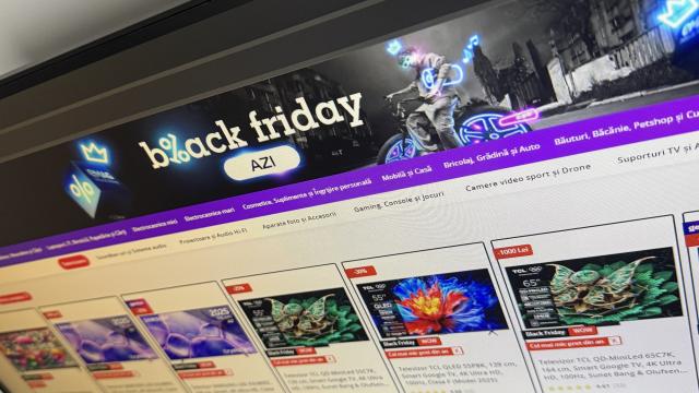 <b>Aproape 1 milion de produse comandate în primele 30 de minute de eMAG Black Friday, creștere de 31% + alte statistici</b>Interesul pentru Black Friday 2025 a explodat la propriu încă de la primele secunde. eMAG a dat drumul campaniei la 08:07 dimineața, iar în doar jumătate de oră s-au comandat peste 755.000 de produse – cu 31% mai mult