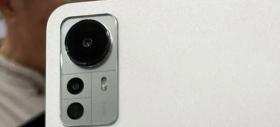 Xiaomi Pad 6 este fotografiată "pe viu" şi seamănă cu Xiaomi 12 la cameră; Ce dotări are tableta?