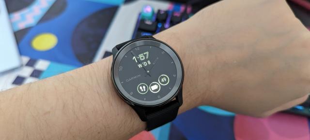 Garmin Vivomove Trend Review: Ceasul hibrid evoluat, super comod, acum și cu încărcare wireless (Video Review)