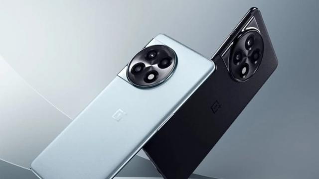 <b>OnePlus 11R e acum oficial! Smartphone  cu CPU Snapdragon 8+ Gen1, design de flagship și cameră high-end de 50 MP</b>OnePlus a organizat două evenimente importante azi. Unul a avut loc în China, iar după-amiază a urmat o lansare de proporții la nivel global. A sosit astfel primul flagship din portofoliul companiei cu CPU Snapdragon 8 Gen 2 - OnePlus 11