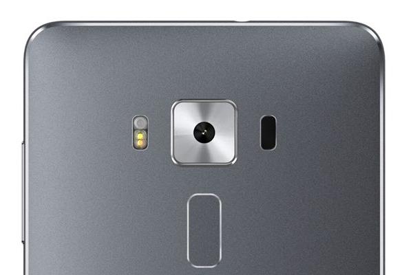 Asus ZenFone 3 Deluxe sosește la Computex; un phablet de 5.7 inch cu procesor Snapdragon 820