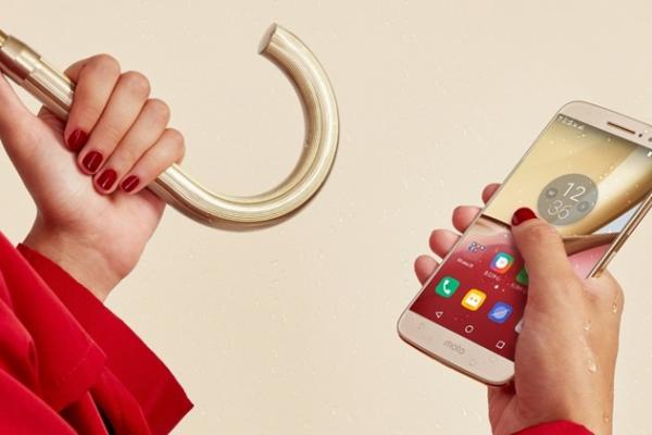 Motorola Moto M la doar ~690 lei cu TVA inclus în varianta cu 4 GB RAM! Îl găsiți în oferta Lightinthebox