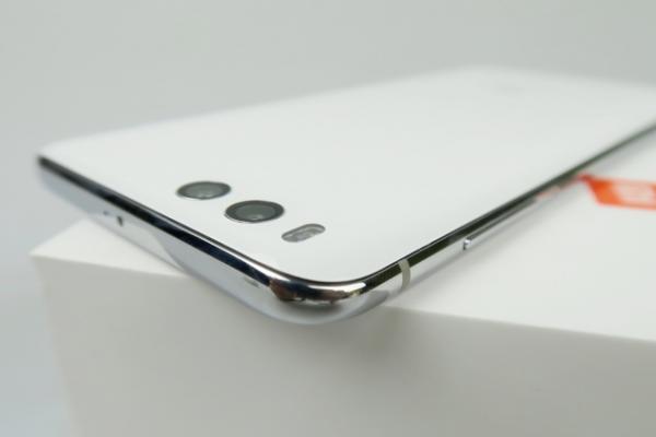 Xiaomi Mi 6 primește un super discount pe Lightinthebox.com! Se vinde la 1.560 lei cu TVA inclus