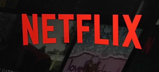 Netflix începe să elimine abonamentul Basic (fără reclame); Apare opțiunea nouă (cu reclame) și rămâne la posturi abonamentul Standard (mai scump)