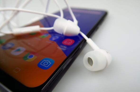 Putere volum ASUS ZenFone 5z: ASUS-ZenFone-5z_069.JPG